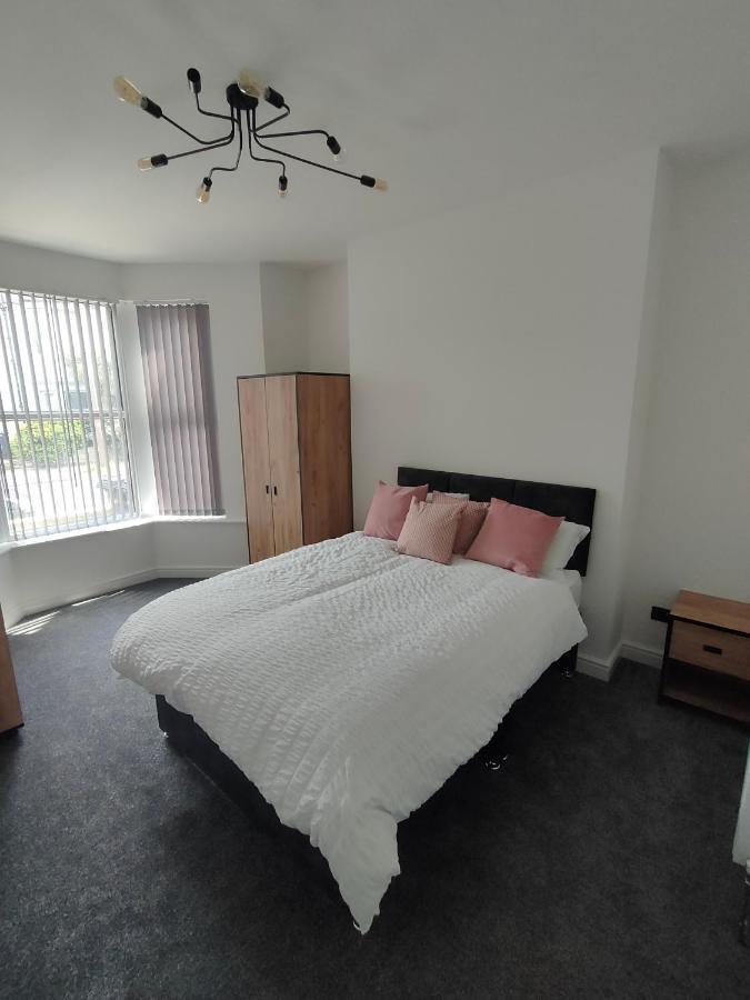 Lovely Refurbished Apartments, Morecambe Promenade Eksteriør billede