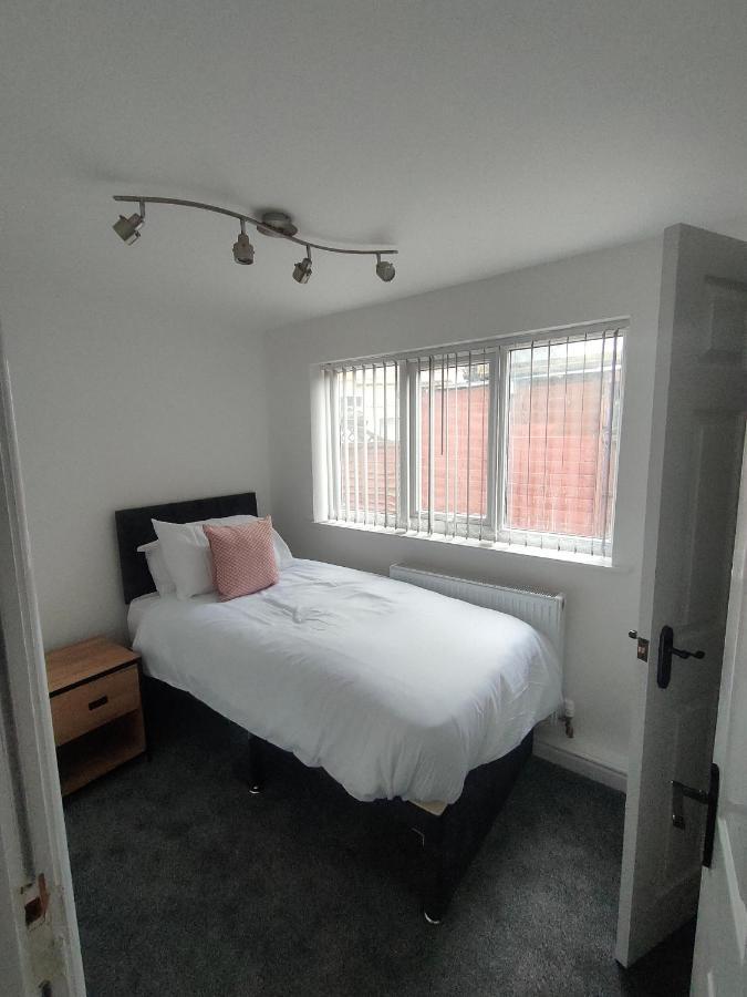 Lovely Refurbished Apartments, Morecambe Promenade Eksteriør billede